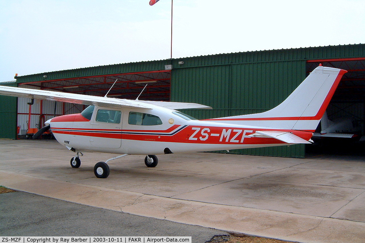 ZS-MZF, Cessna 210L Centurion C/N 21060951, Cessna 210L Centurion [210-60951] Krugersdorp~ZS 11/10/2003