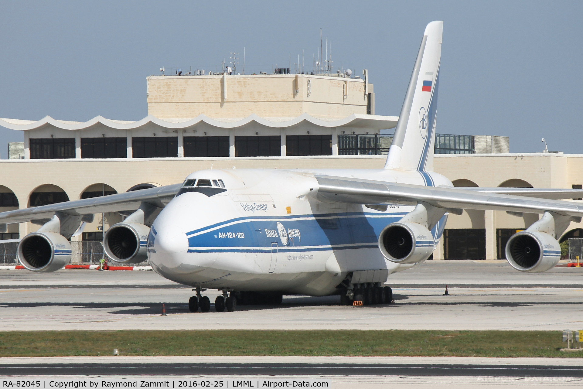 RA-82045, 1991 Antonov An-124-100 Ruslan C/N 9773052255113, Antonov An-124 Ruslin RA-82045 Volga Dnepr Airlines