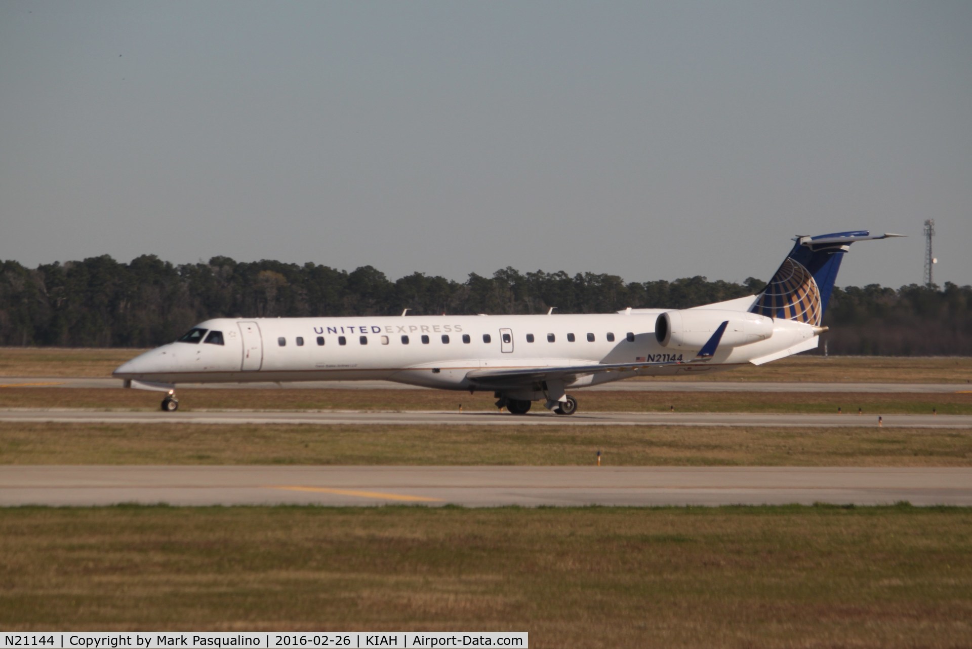 N21144, 2003 Embraer ERJ-145XR (EMB-145XR) C/N 145741, EMB-145XR