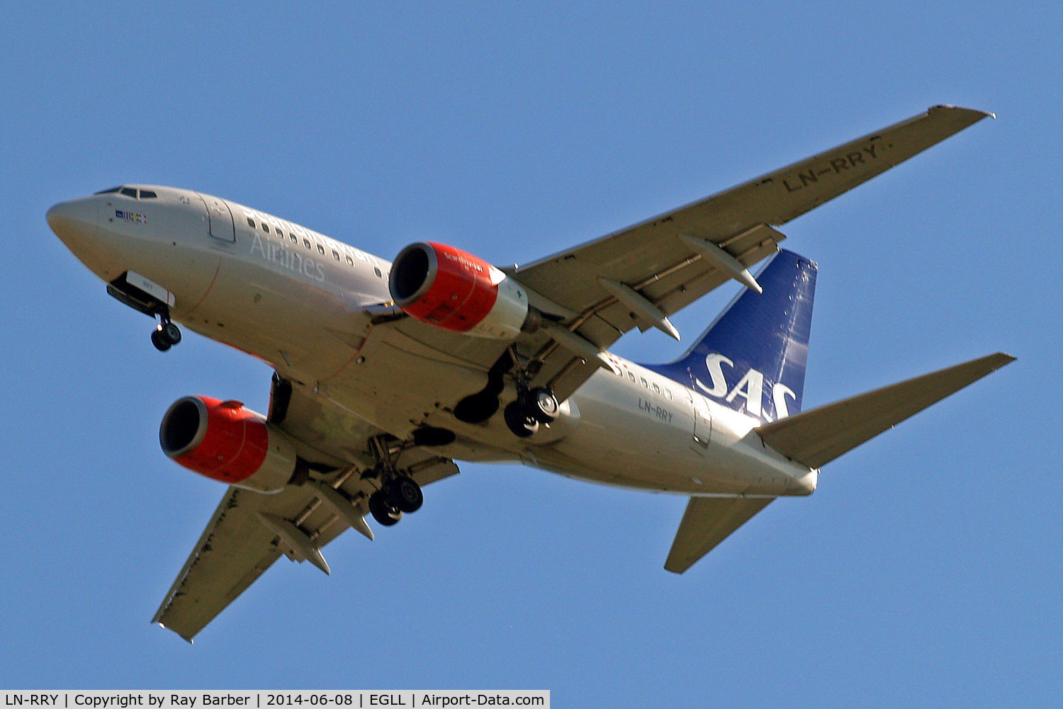 LN-RRY, 1998 Boeing 737-683 C/N 28297, Boeing 737-683 [28297] (SAS Scandinavian Airlines) Home~G 08/06/2014. On approach 27R.