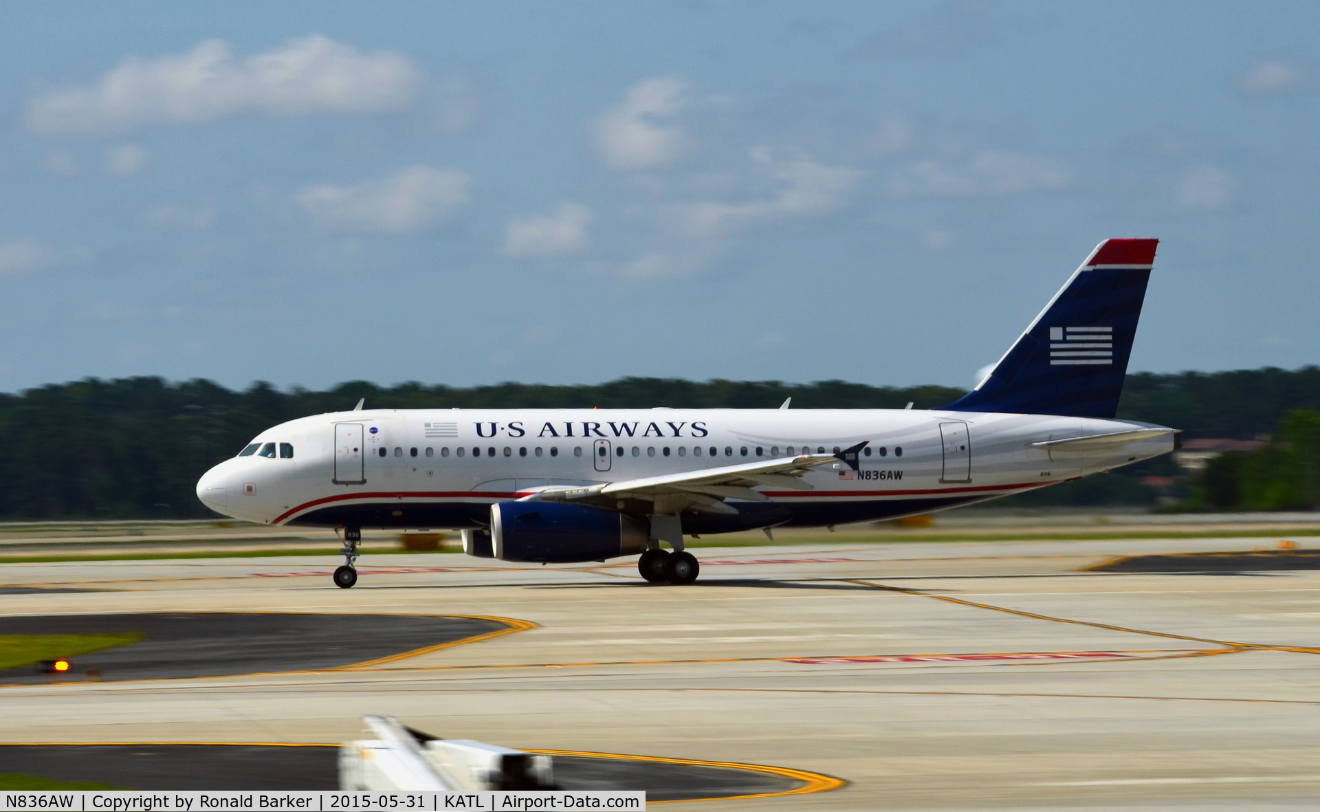 N836AW, 2005 Airbus A319-132 C/N 2570, Takeoff Atlanta