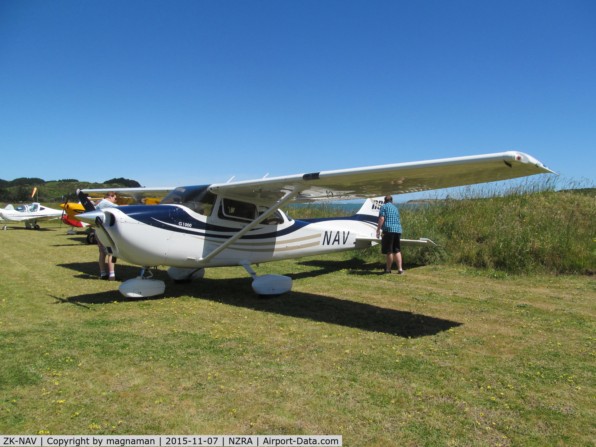 ZK-NAV, 2005 Cessna 172S C/N 172S-10101, at raglan fly in
