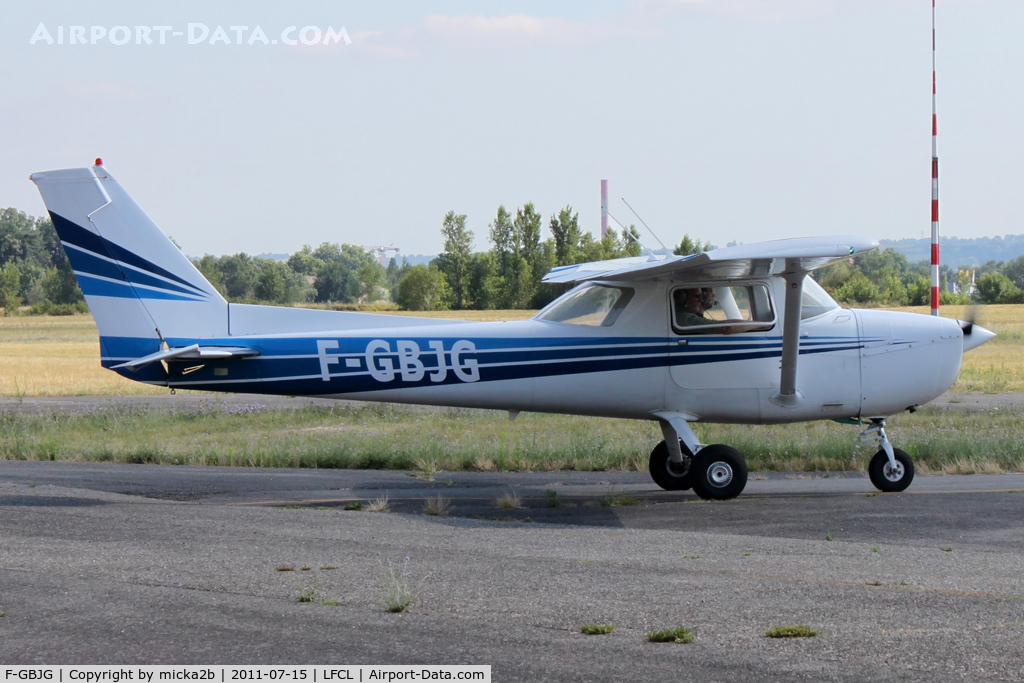 F-GBJG, Reims F150M C/N 1377, Taxiing