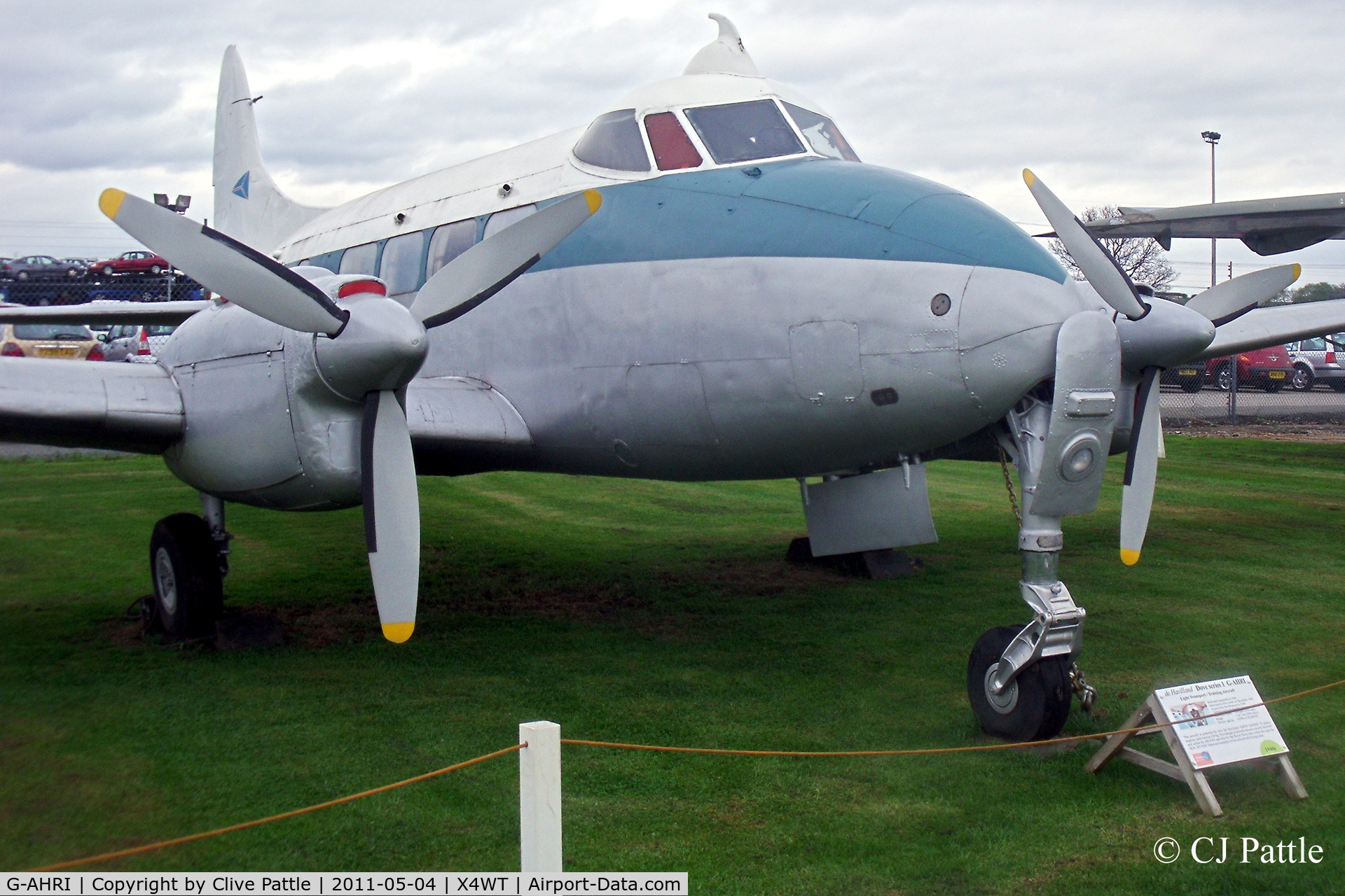 G-AHRI, 1946 De Havilland DH-104 Dove 1B C/N 04008, Preserved at the Newark Air Museum, Winthorpe, Nottinghamshire. X4WT