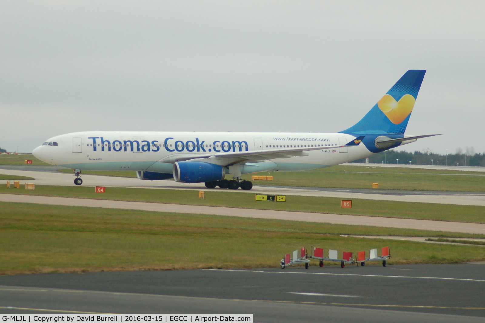 G-MLJL, 1999 Airbus A330-243 C/N 254, Thomas Cook Airbus A330-243 G-MLJL Manchester Airport.