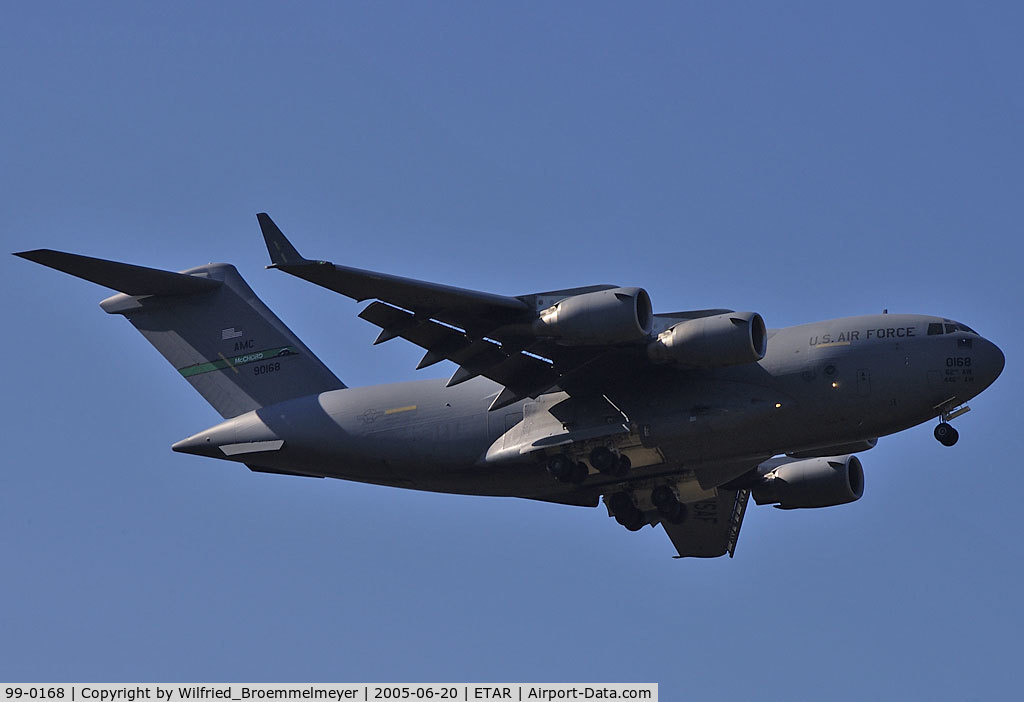 99-0168, 1999 Boeing C-17A Globemaster III C/N 50072/P-68, On Approach to Runway 09 at Ramstein Air Base.
