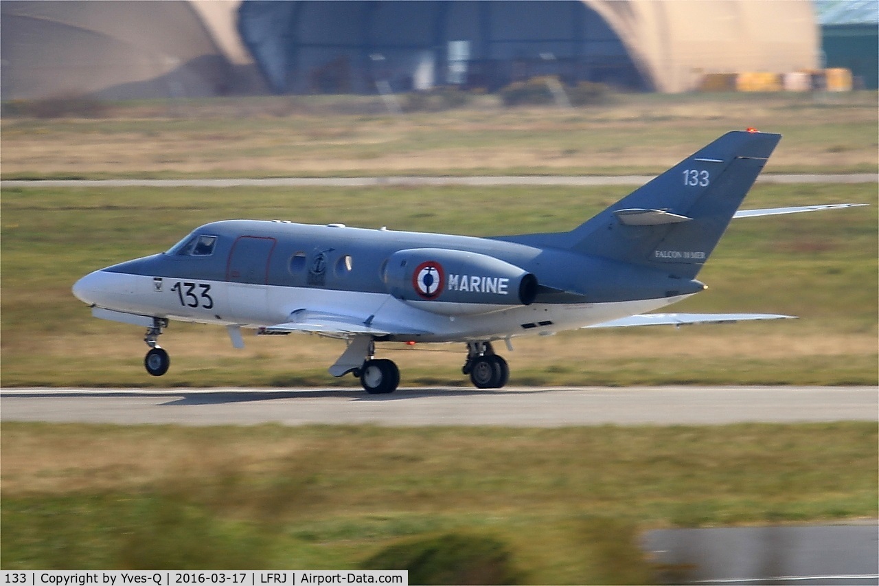 133, 1978 Dassault Falcon 10MER C/N 133, Dassault Falcon 10 MER, Landing rwy 08, Landivisiau Naval Air Base (LFRJ)