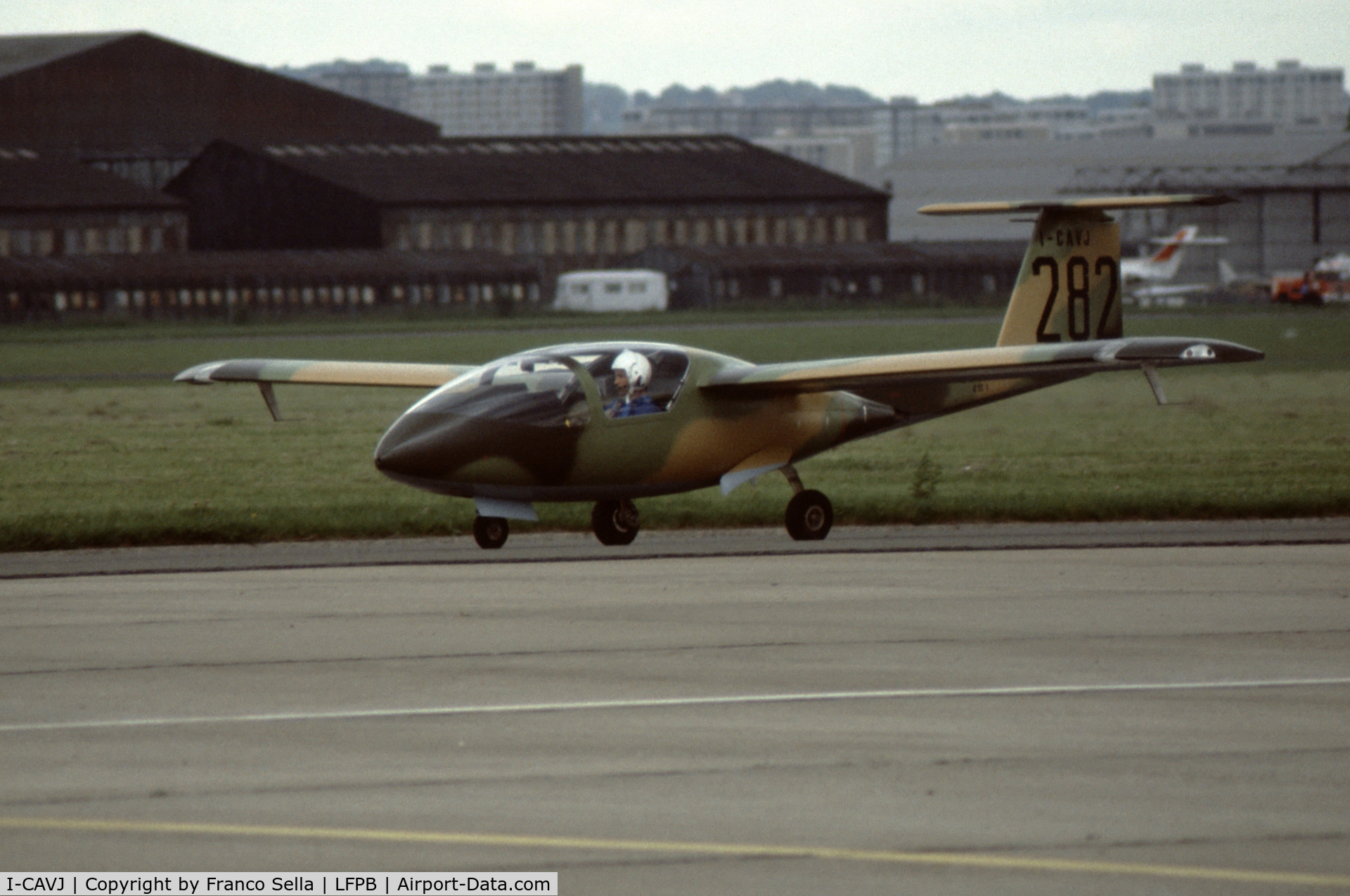 I-CAVJ, 1980 Caproni Vizzola C22J Ventura C/N 001, Caproni C22J Prototype I-CAVJ at the 1981 Paris Air Show