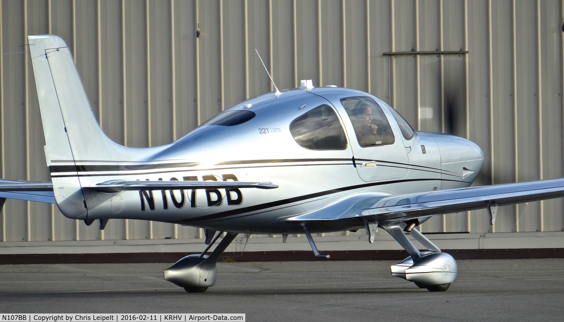 N107BB, 2016 Cirrus SR22 G3 GTS  X Turbo C/N 1235, Cirrus Design Corp. (Duluth, Minnesota) 2016 Cirrus SR22 G3 Turbo started up and taxing out for departure to Lake Tahoe Airport at Reid Hillview Airport, San Jose, CA.