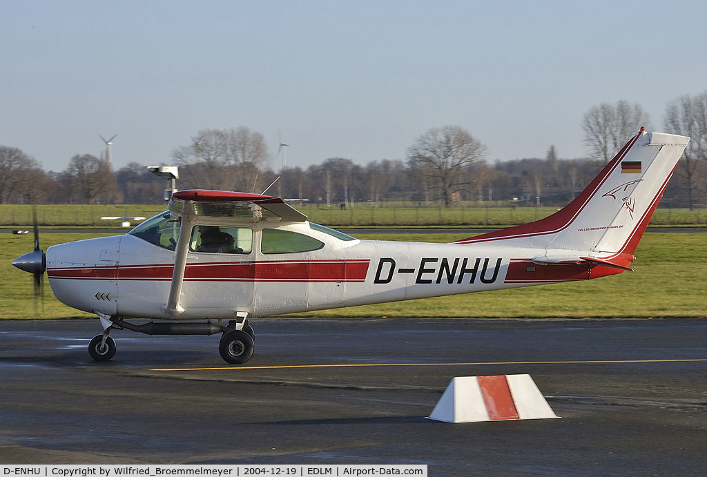 D-ENHU, 1964 Cessna 182G Skylane Skylane C/N 182-55099, Fallschirmsport-Marl