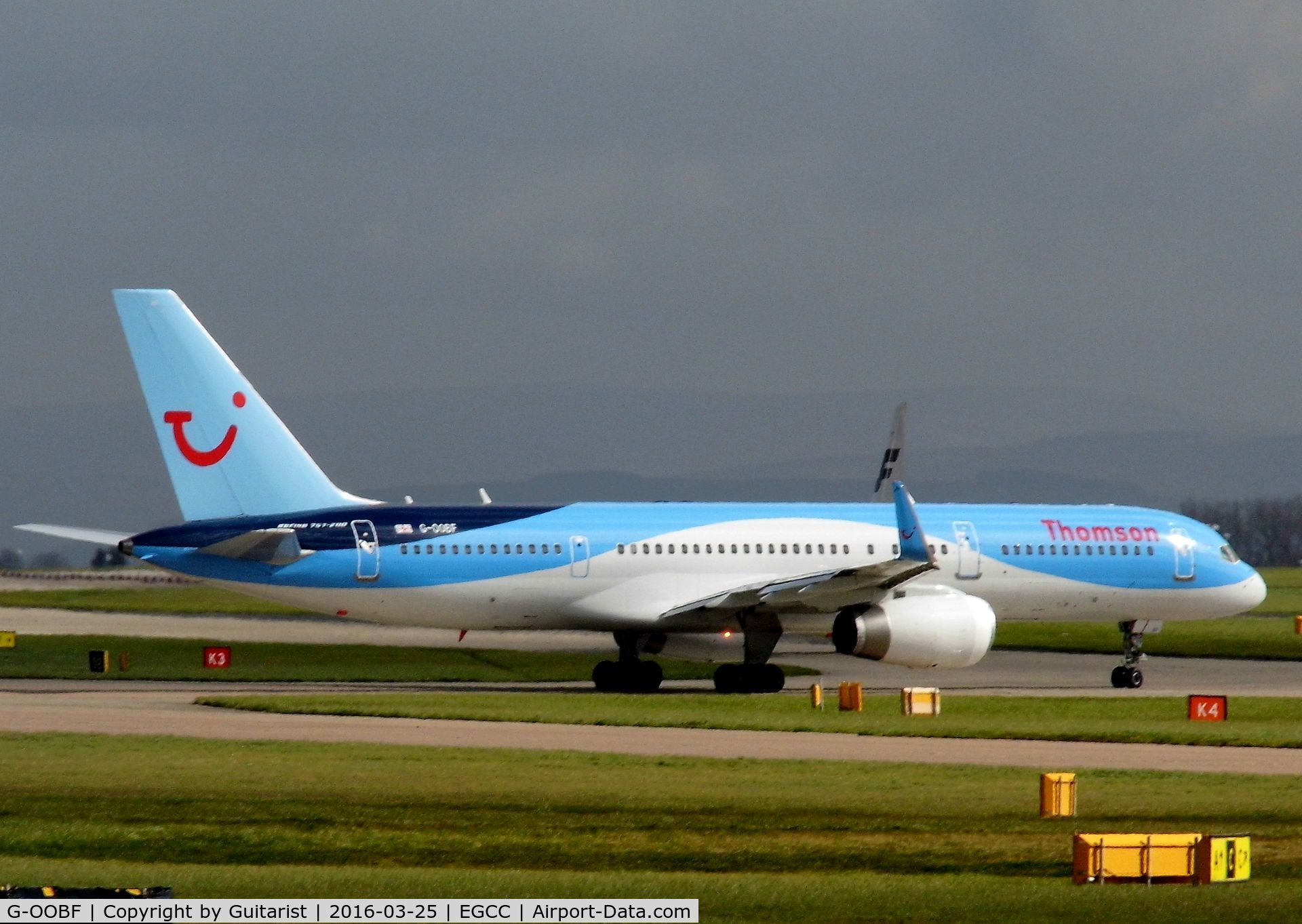 G-OOBF, 2004 Boeing 757-28A C/N 33101, At Manchester