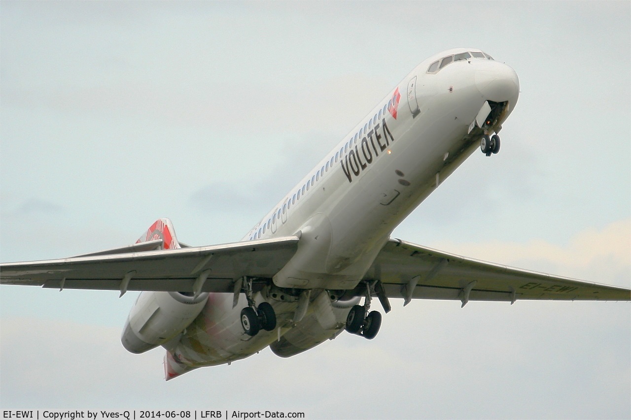 EI-EWI, 2003 Boeing 717-2BL C/N 55170, Boeing 717-2BL, Take off rwy 07R, Brest-Bretagne Airport (LFRB-BES)
