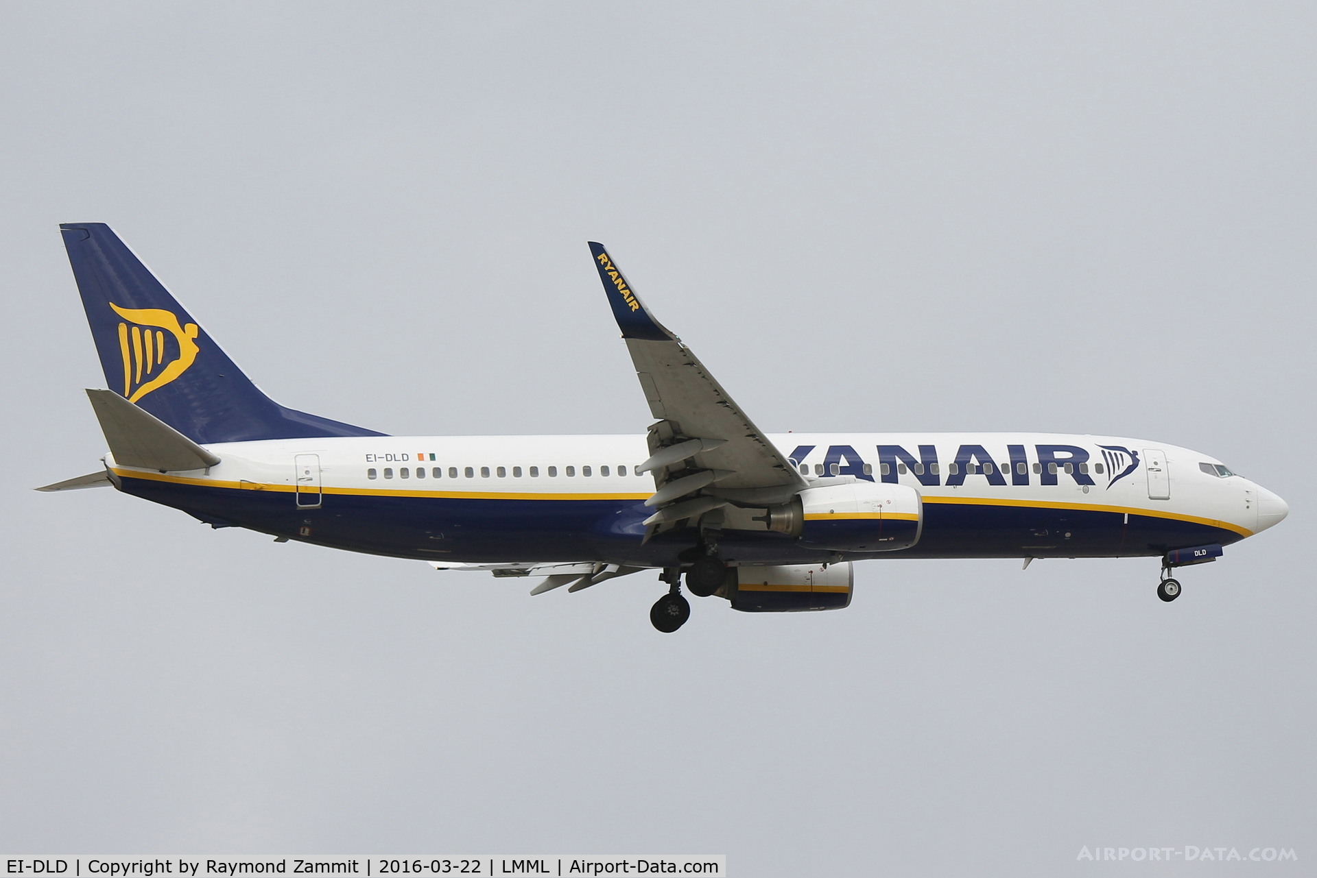 EI-DLD, 2005 Boeing 737-8AS C/N 33825, B737-800 EI-DLD Ryanair