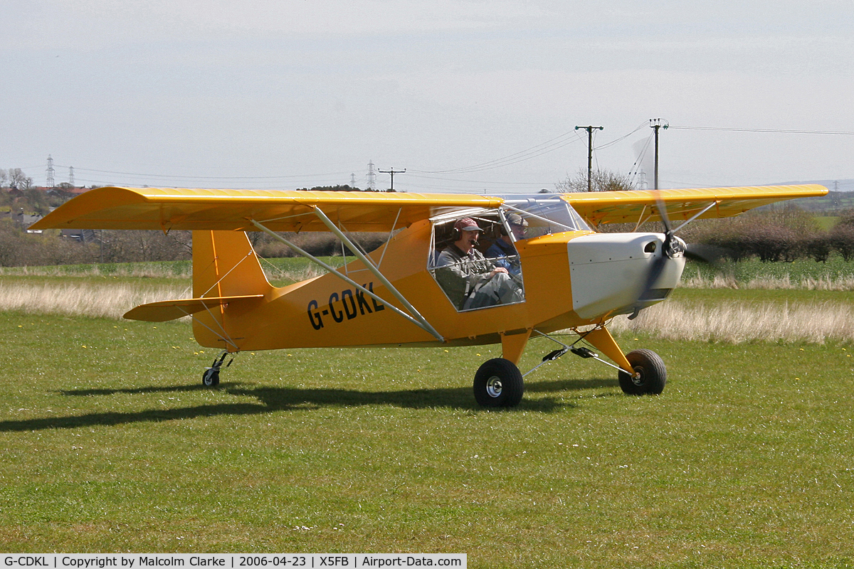 G-CDKL, 2005 Reality Escapade 912(2) C/N BMAA/HB/359, Reality Escapade 912-2, Fishburn Airfield, April 2006.