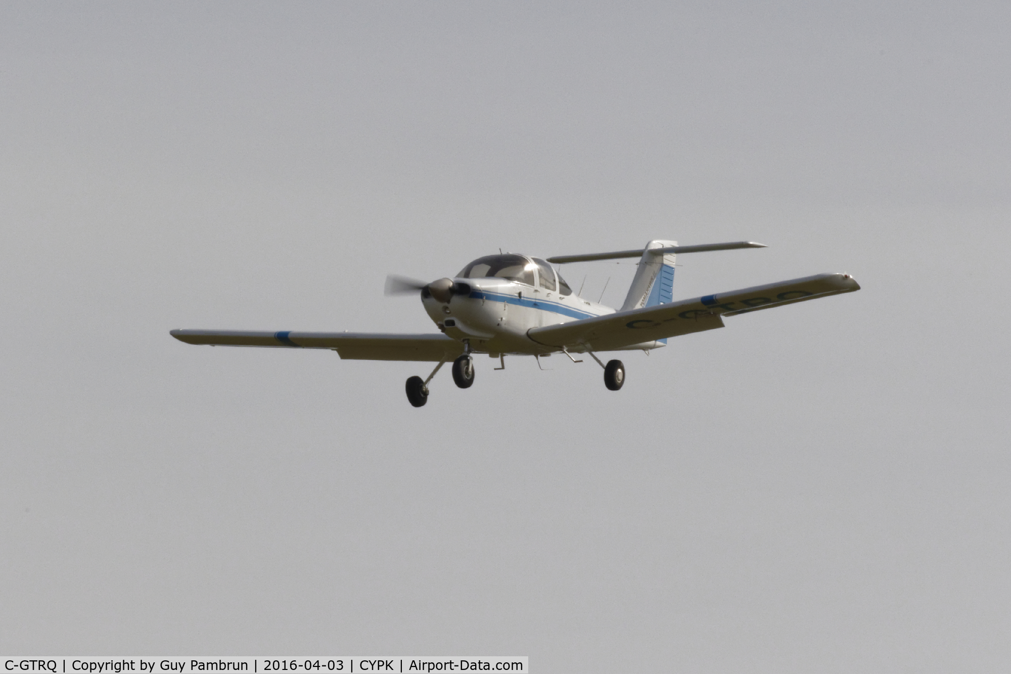 C-GTRQ, 1982 Piper PA-38-112 Tomahawk Tomahawk C/N 3882A0057, Landing