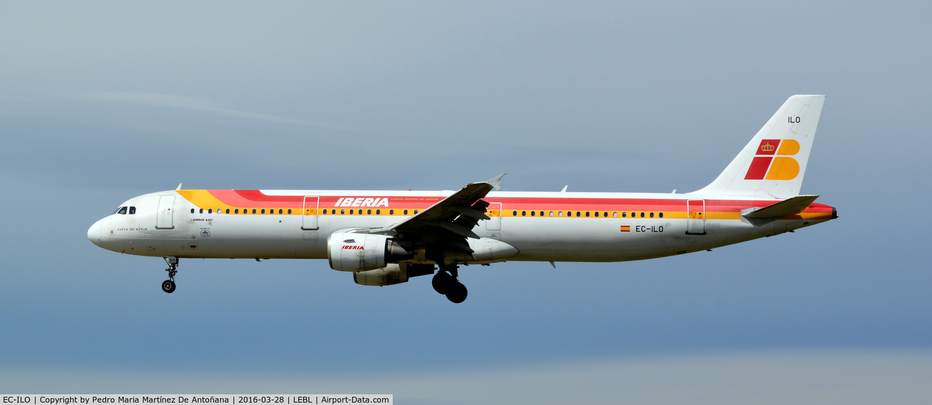 EC-ILO, 2002 Airbus A321-211 C/N 1681, El Prat -  Barcelona  -  España