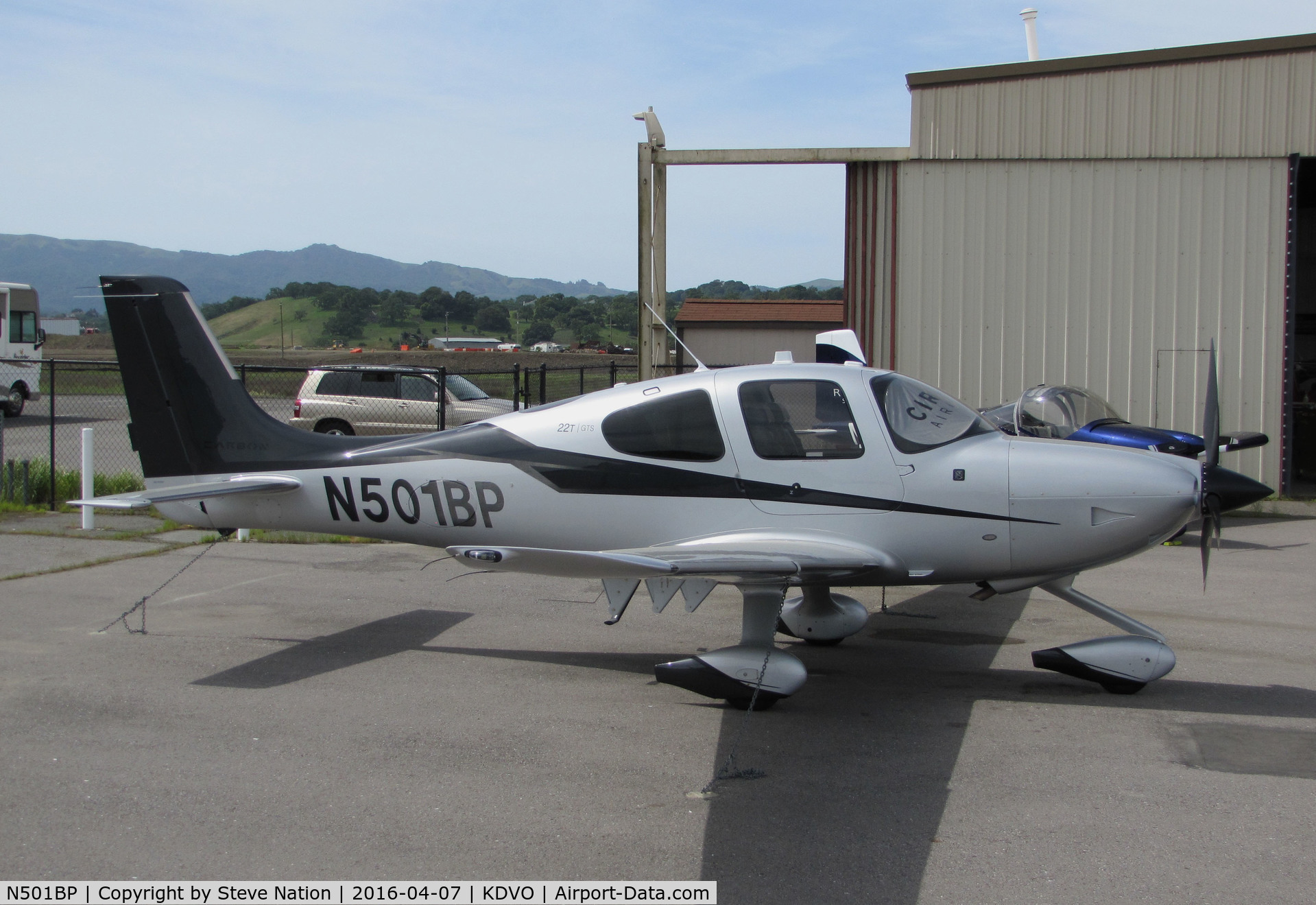 N501BP, 2014 Cirrus SR22T C/N 0882, 2014 Cirrus SR22T in for maintenance @ Gnoss Field, Novato, CA