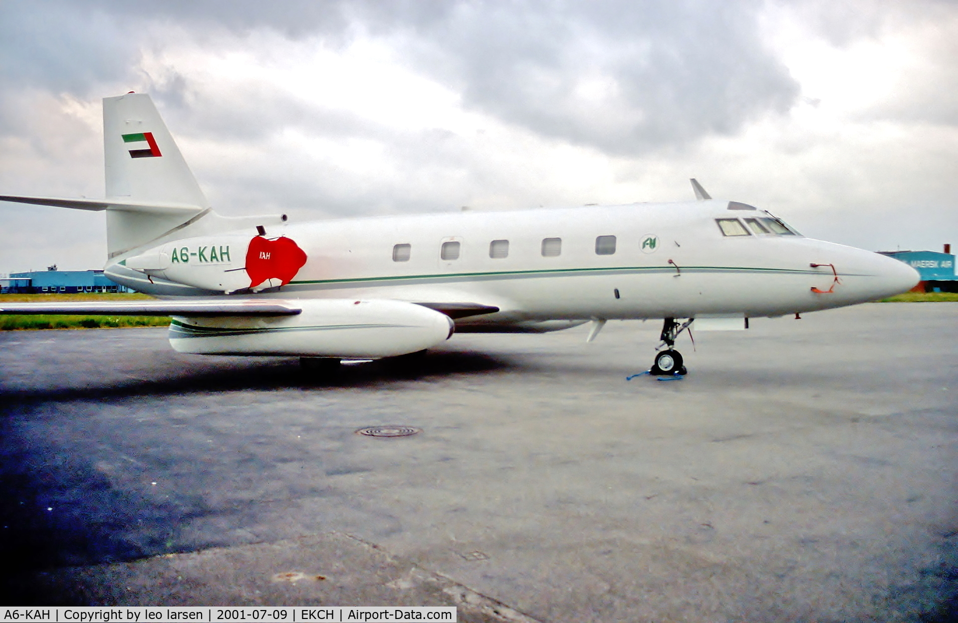 A6-KAH, 1977 Lockheed L-1329-25 JetStar II C/N 5220, Copenhagen 9.7.01