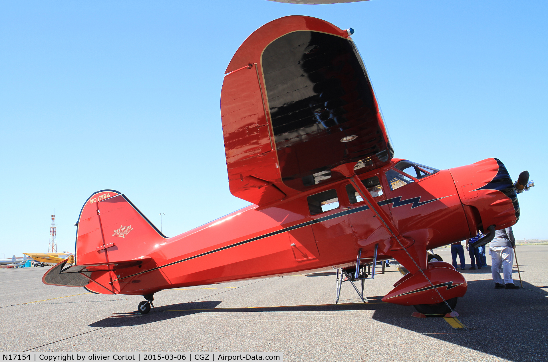 N17154, 1941 Stinson SR-9B Reliant C/N 5115, cactus fly in