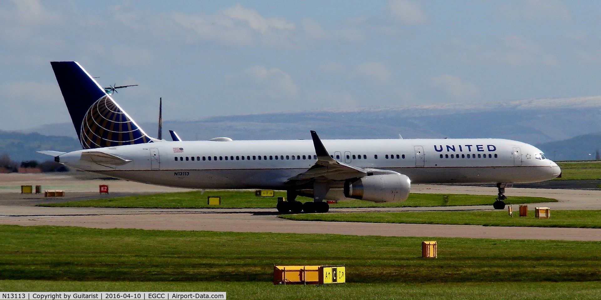 N13113, 1995 Boeing 757-224 C/N 27555, At Manchester