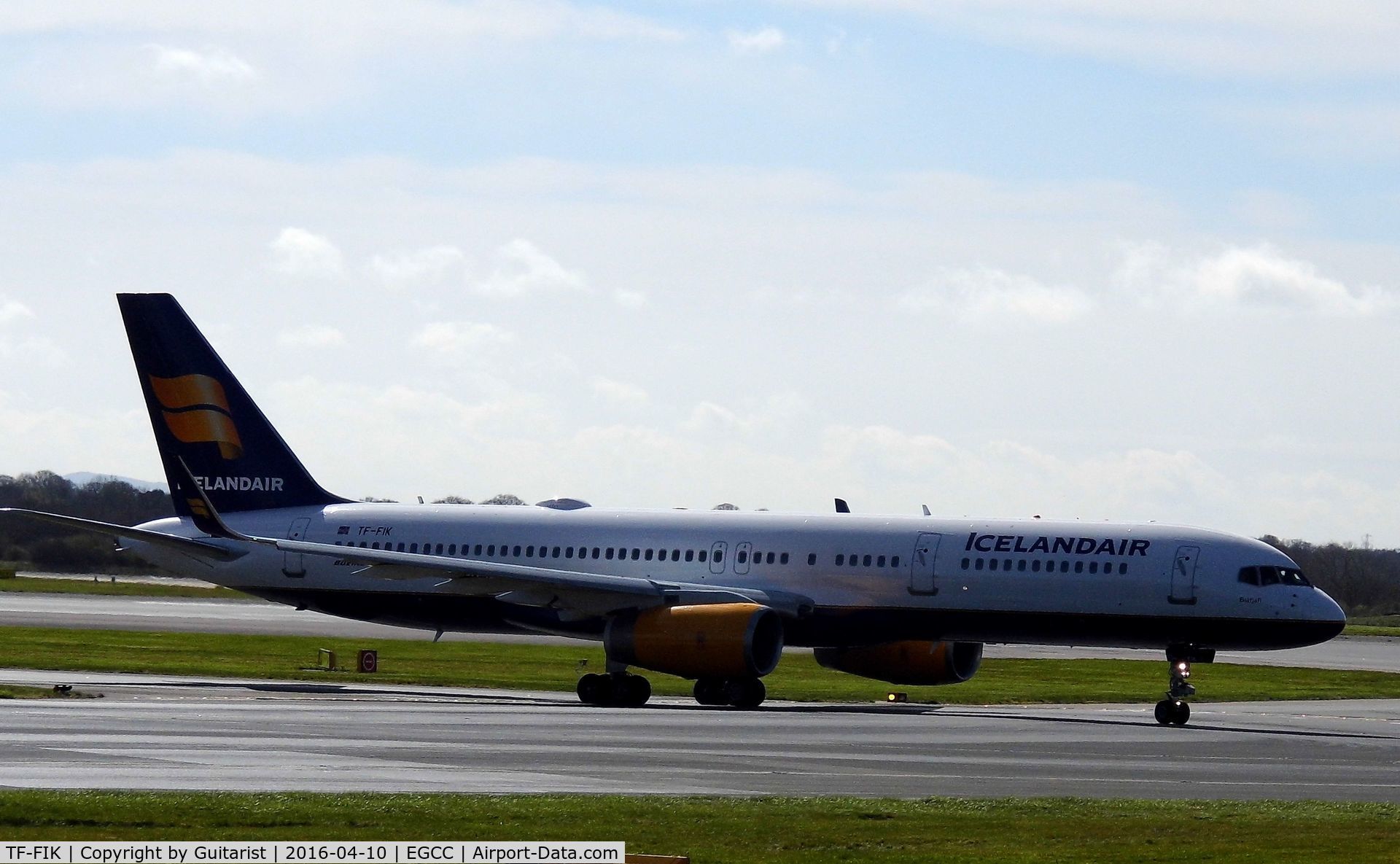 TF-FIK, 1999 Boeing 757-256 C/N 26254, At Manchester