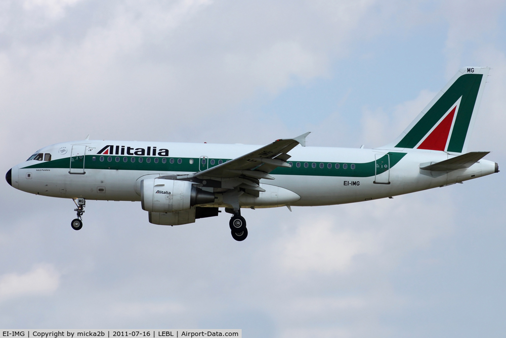 EI-IMG, 2003 Airbus A319-112 C/N 2086, Landing