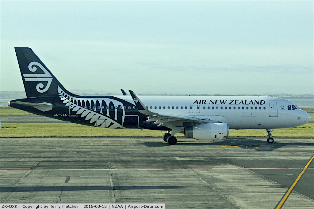 ZK-OXK, 2015 Airbus A320-232 C/N 6706, At Auckland International