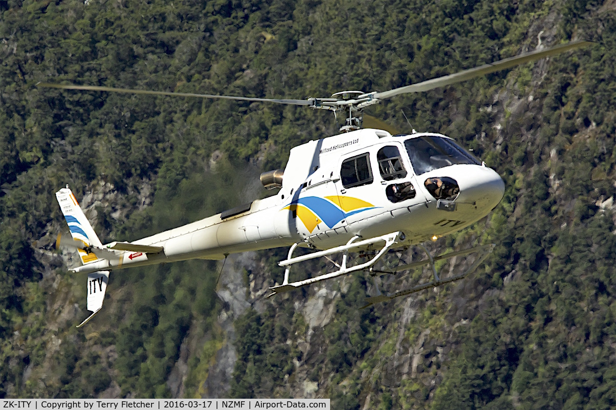 ZK-ITY, 2010 Aerospatiale AS-350B-3 Ecureuil C/N 4949, At Milford Sound