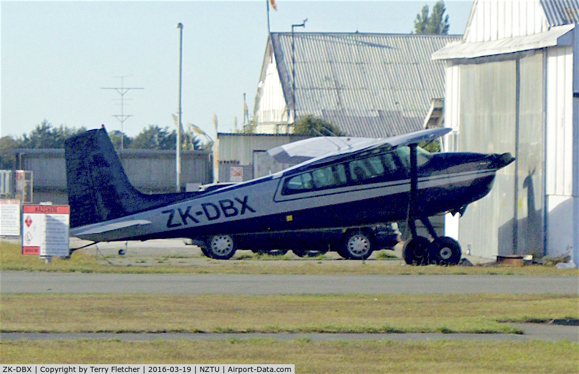 ZK-DBX, Cessna 180H Skywagon C/N 18051872, At Timaru , South Island , New Zealand