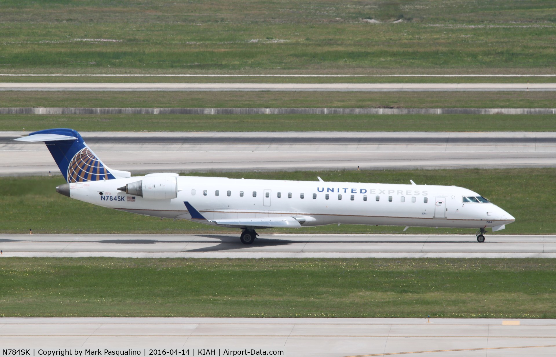 N784SK, 2009 Bombardier CRJ-700 (CL-600-2C10) Regional Jet C/N 10284, CL-600-2C10