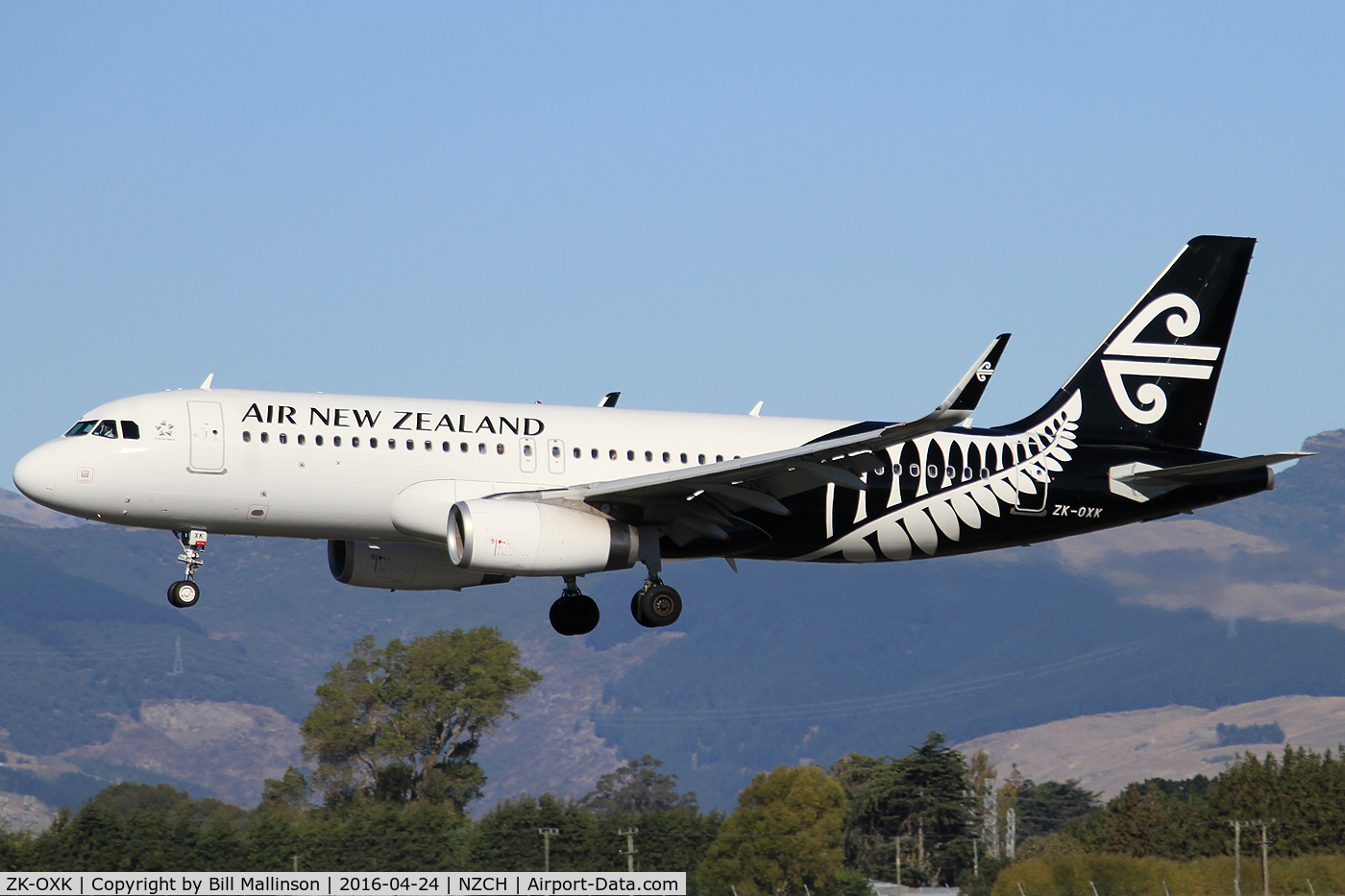 ZK-OXK, 2015 Airbus A320-232 C/N 6706, NZ527 from AKL