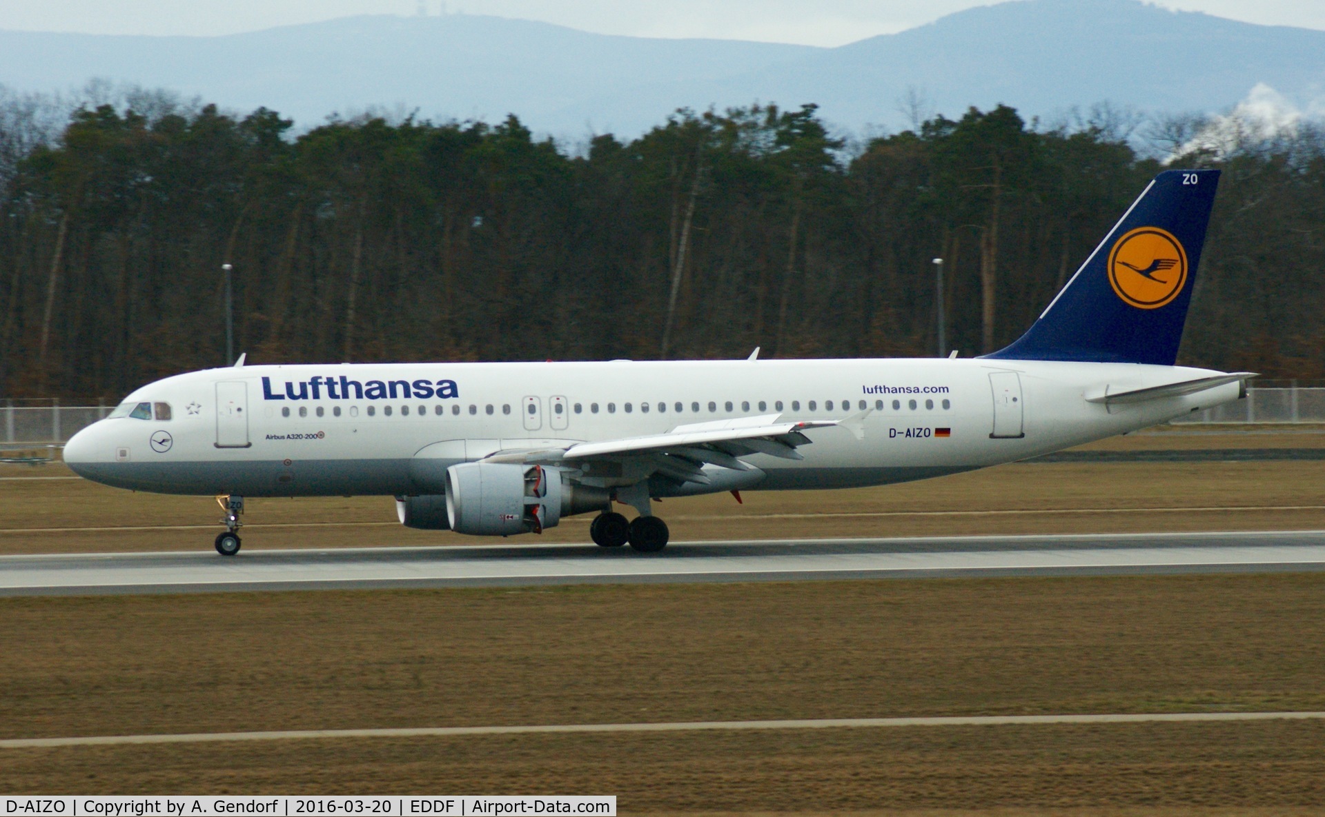 D-AIZO, 2012 Airbus A320-214 C/N 5441, Lufthansa, is here shortly after touch down at Frankfurt Rhein/Main(EDDF)