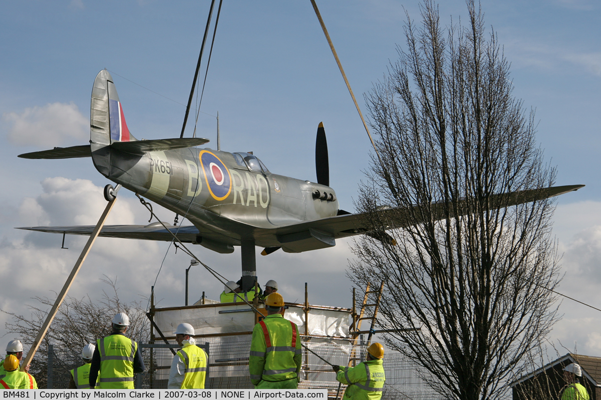 BM481, 2007 Supermarine 349 Spitfire F.V Replica C/N BAPC.301, Supermarine 349 Spitfire F5 (replica). Erected on a roundabout in 2007 at the site of the former RAF Thornaby. The markings on the port side commemorate 401 Sqn, RCAF. Those on the starboard side, PK651, code B-RAO, commemorate 608 Sqn, RAuxAF.