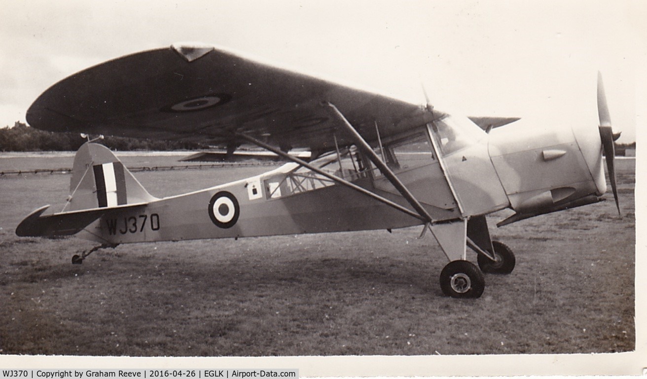 WJ370, Auster AOP.6 C/N Not found WJ370, Recently discovered picture.