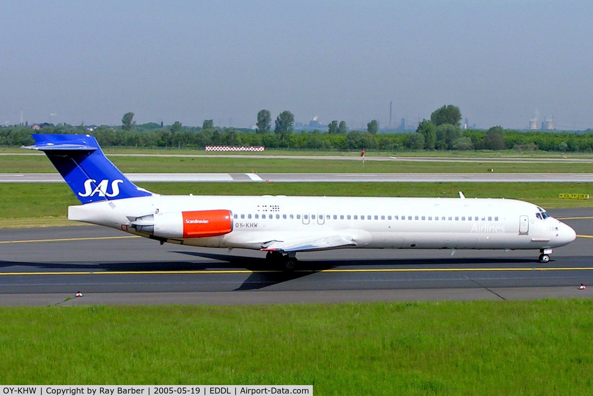 OY-KHW, 1992 McDonnell Douglas MD-87 (DC-9-87) C/N 53348, McDonnell Douglas DC-9-87 [53348] (SAS Scandinavian Airlines) Dusseldorf~D 19/05/2005