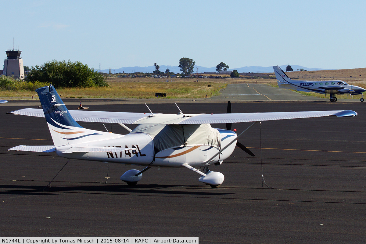 N1744L, 2008 Cessna T182T Turbo Skylane C/N T18208815, 