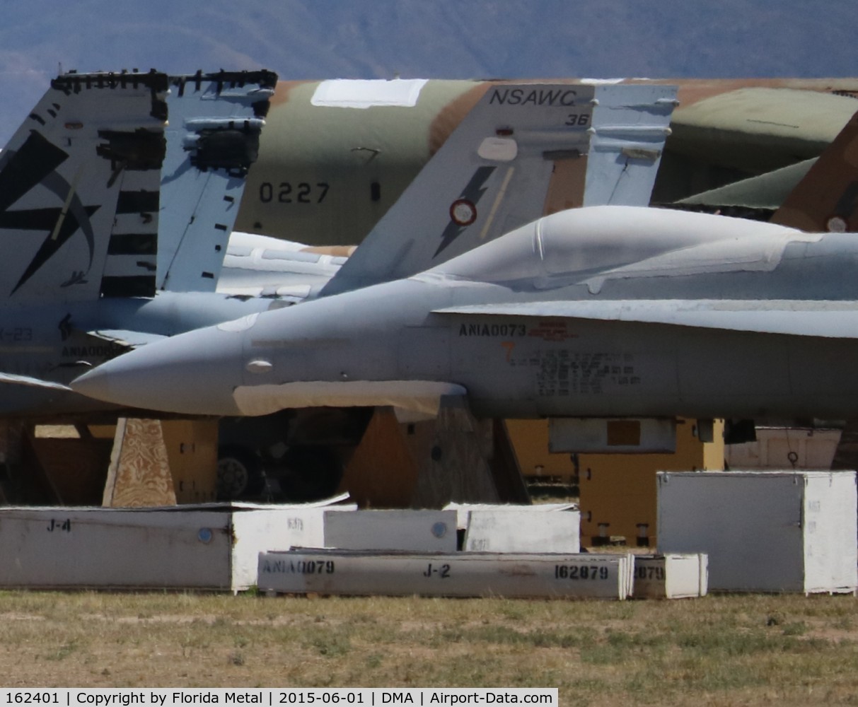 162401, McDonnell Douglas F/A-18A-14-MC C/N 229/A182, F-18 nose