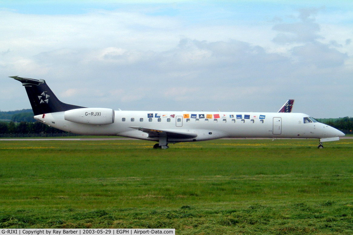 G-RJXI, 2001 Embraer EMB-145EP (ERJ-145EP) C/N 145454, Embraer ERJ-145EP [145454] (British Midland Regional) Edinburgh-Turnhouse~G 29/05/2003