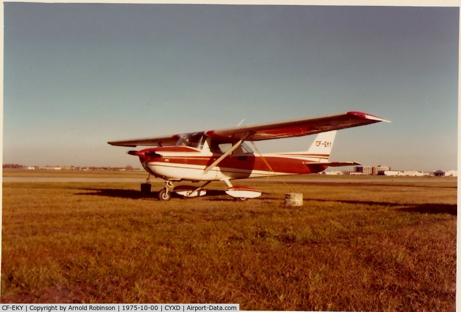 CF-EKY, 1972 Cessna 150L C/N 15073419, Edmonton Municipal Airport 1975