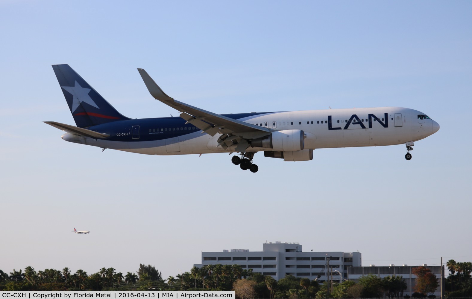 CC-CXH, 2008 Boeing 767-316/ER C/N 35698, LAN Chile