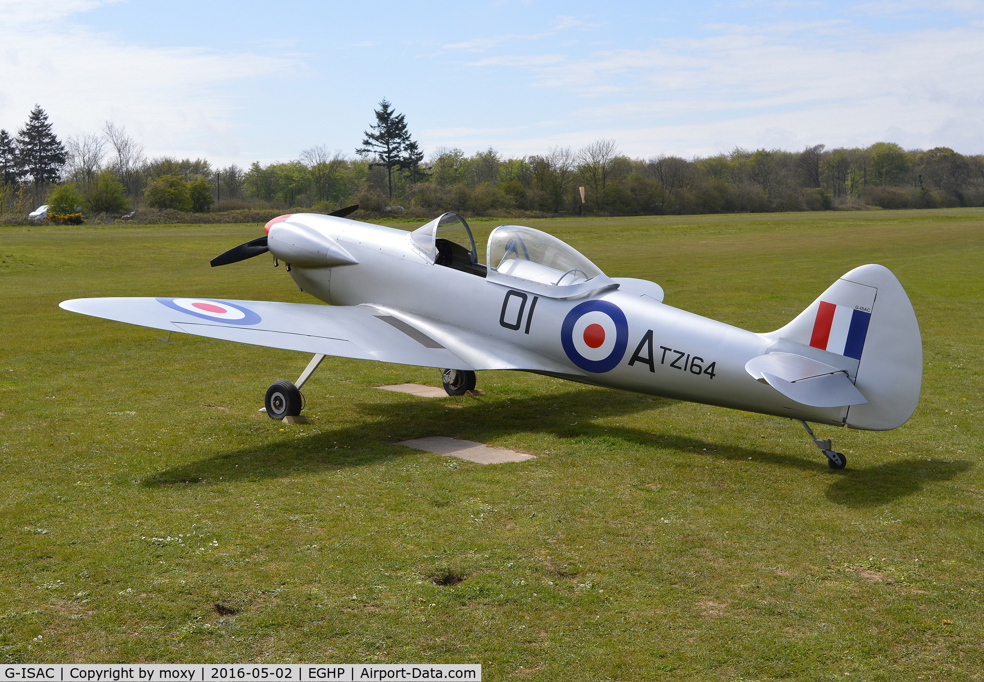 G-ISAC, 2015 Isaacs Spitfire C/N LAA 027-15134, Isaacs Spitfire at Popham.
