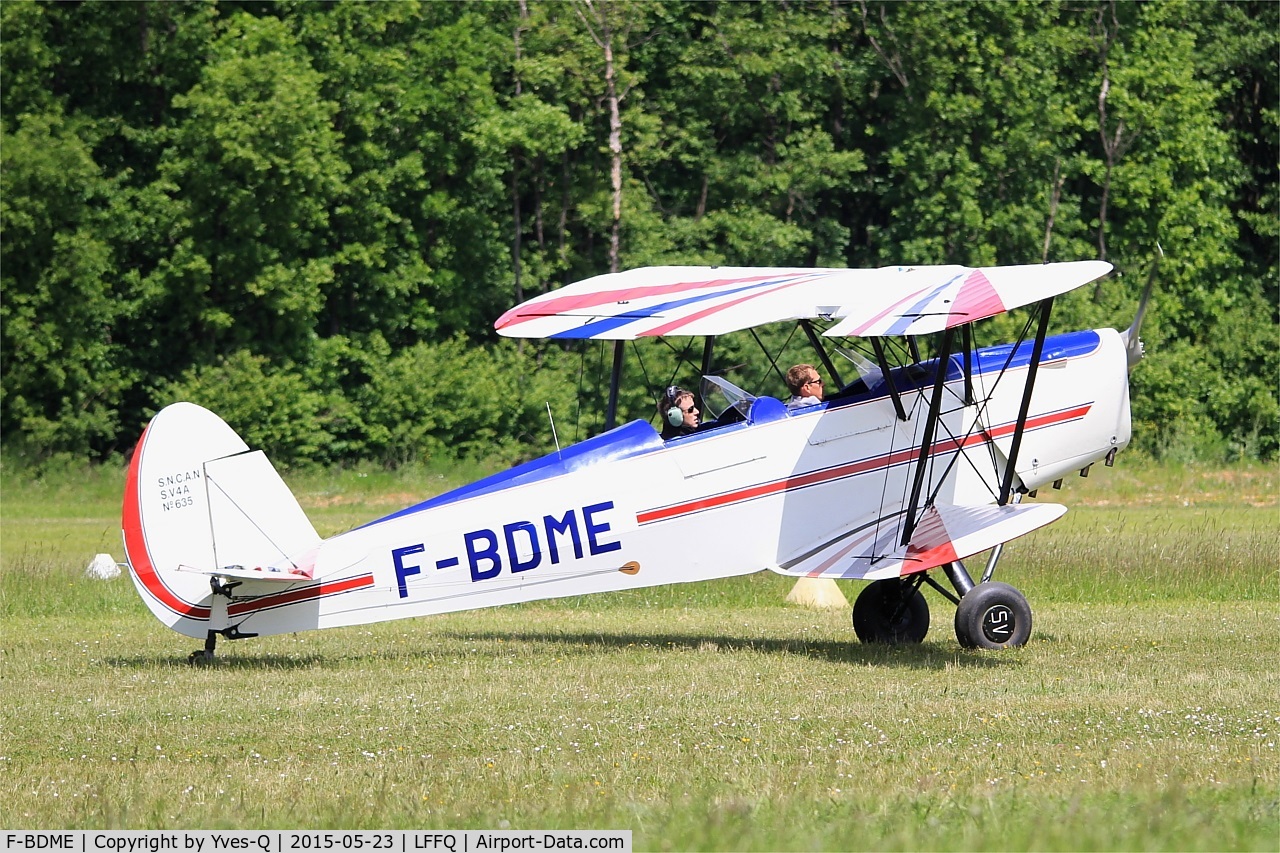 F-BDME, Stampe-Vertongen SV-4A C/N 635, Stampe-Vertongen SV-4A, Taxiing to parking area, La Ferté-Alais airfield (LFFQ) Air show 2015