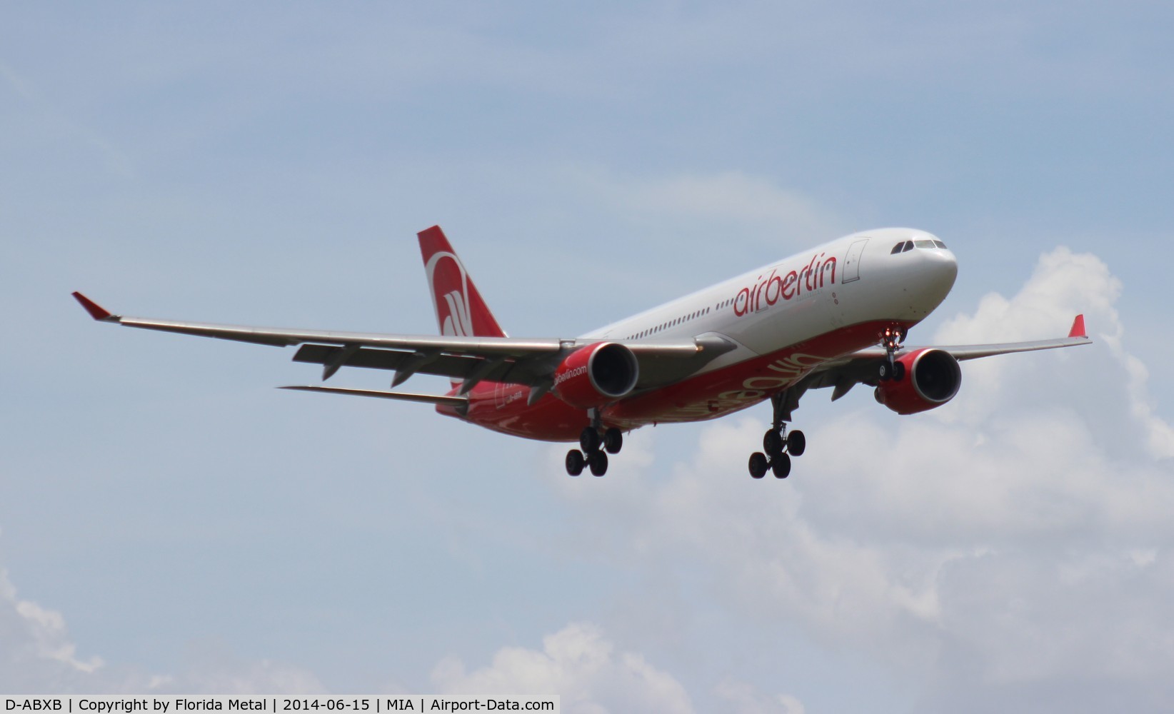 D-ABXB, 2000 Airbus A330-223 C/N 322, Air Berlin