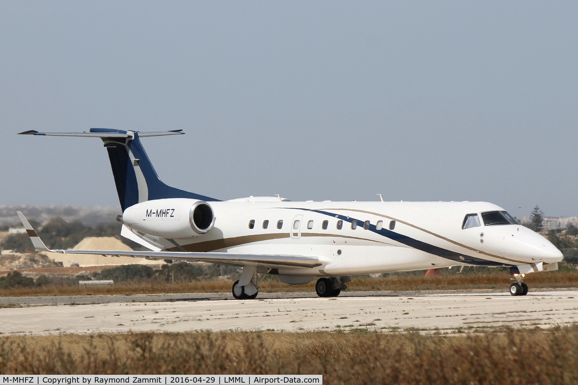 M-MHFZ, 2012 Embraer EMB-135BJ Legacy 600 C/N 14501150, Embraer ERJ-135BJ 600 M-MHFZ