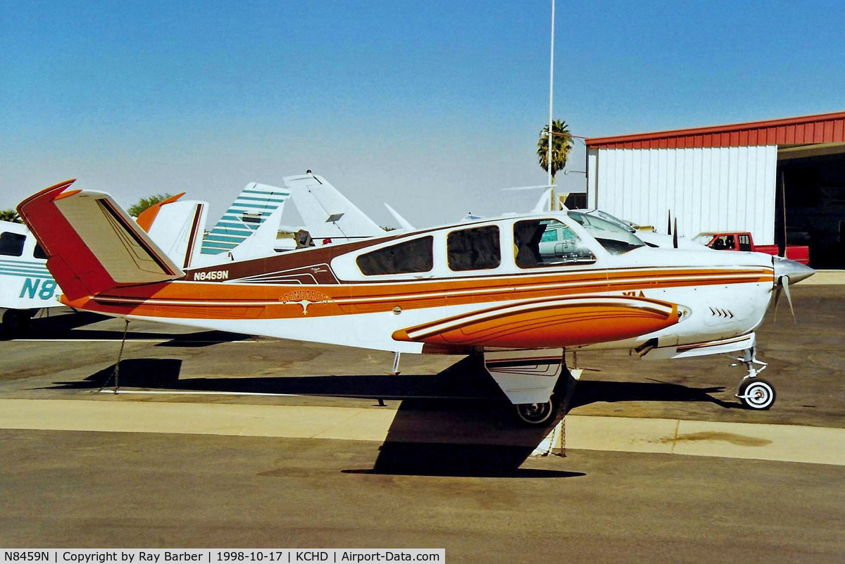 N8459N, 1968 Beech V35A Bonanza C/N D-8796, Beech V35A Bonanza [D-8976] Chandler Municipal Airport~N 17/10/1998