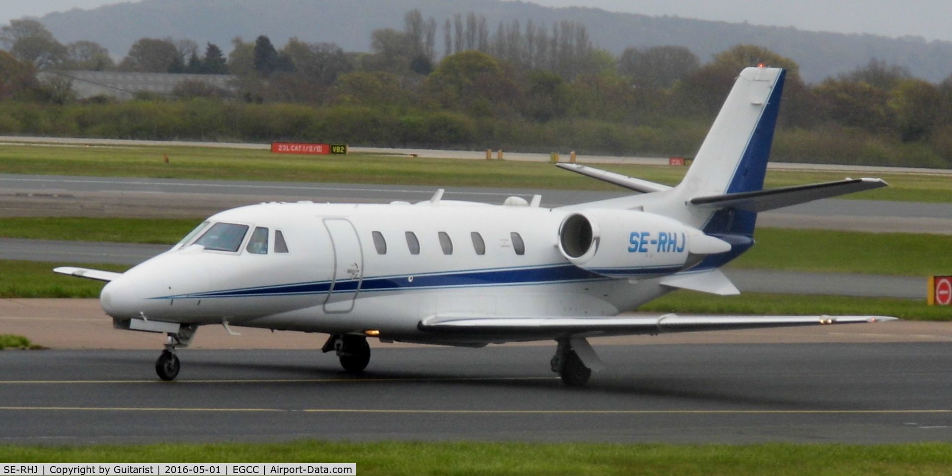SE-RHJ, 2000 Cessna 560XL Citation Excel C/N 560-5078, At Manchester