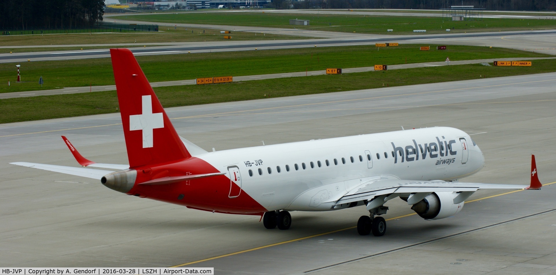 HB-JVP, 2010 Embraer 190LR (ERJ-190-100LR) C/N 19000387, Helvetic, is here taxiing at Zürich-Kloten(LSZH)