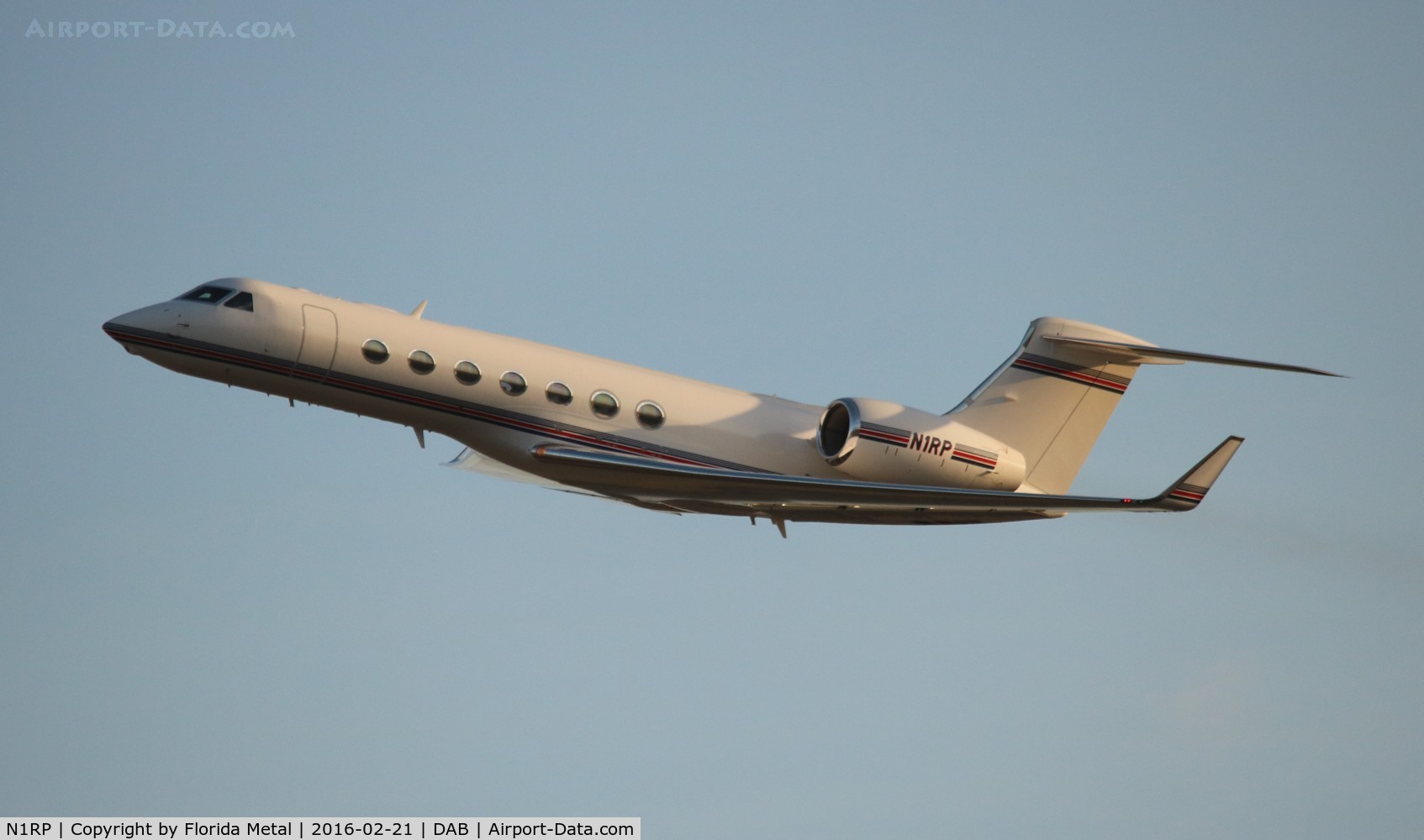 N1RP, 2013 Gulfstream Aerospace V-SP G550 C/N 5458, Penske Racing