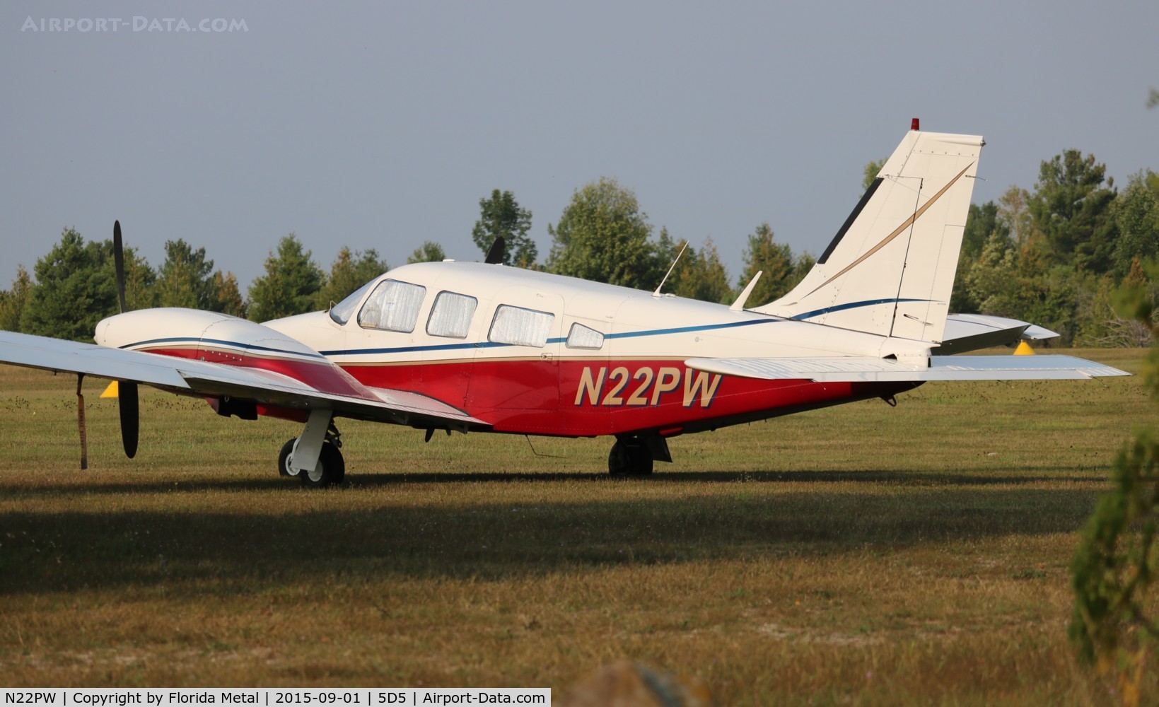 N22PW, 1975 Piper PA-34-200T Seneca II C/N 34-7570144, PA-34-200T