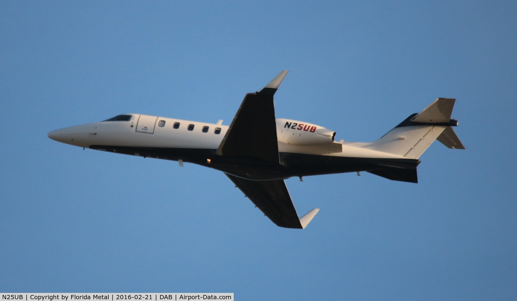 N25UB, 2007 Learjet 45 C/N 2072, Lear 40